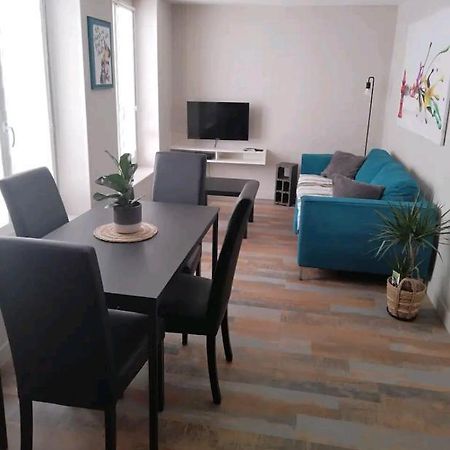 Charmant Duplex Dans Le Centre Historique De Sedan Apartment Ngoại thất bức ảnh