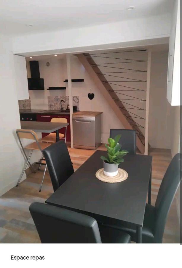 Charmant Duplex Dans Le Centre Historique De Sedan Apartment Ngoại thất bức ảnh